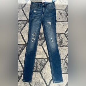 NWT·Hollister high rise super skinny jeans🆕